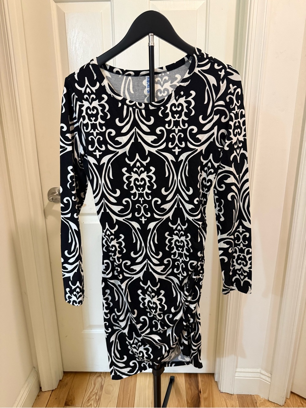 Amazon Black and White Long Sleeve Printed Sheath Dress